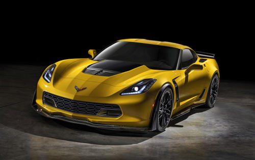 Corvette的許多表面角度和折痕在一起變得更加有意義