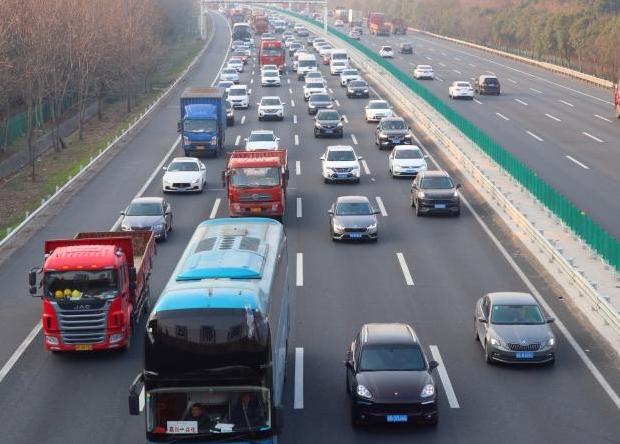 “五一”假期外地車輕微違法放行？多地交管部門發(fā)聲！