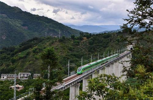 云南保山地震后，大瑞鐵路大保段已經(jīng)安全恢復運行