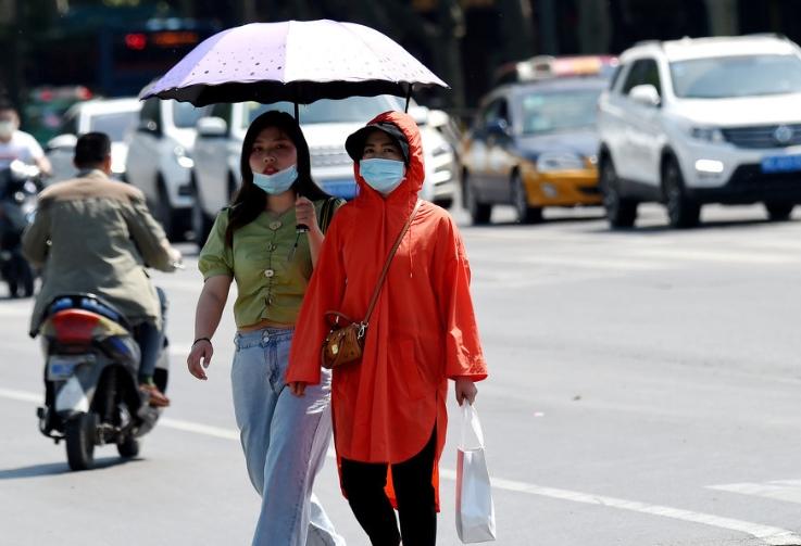 炎炎夏日！濟南市熱浪襲來，最高氣溫40.7℃，高溫紅色預(yù)警發(fā)布