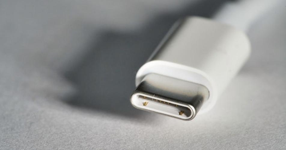 歐盟委員會(huì)宣布USB-C通用充電標(biāo)準(zhǔn)，改寫電子設(shè)備充電新紀(jì)元